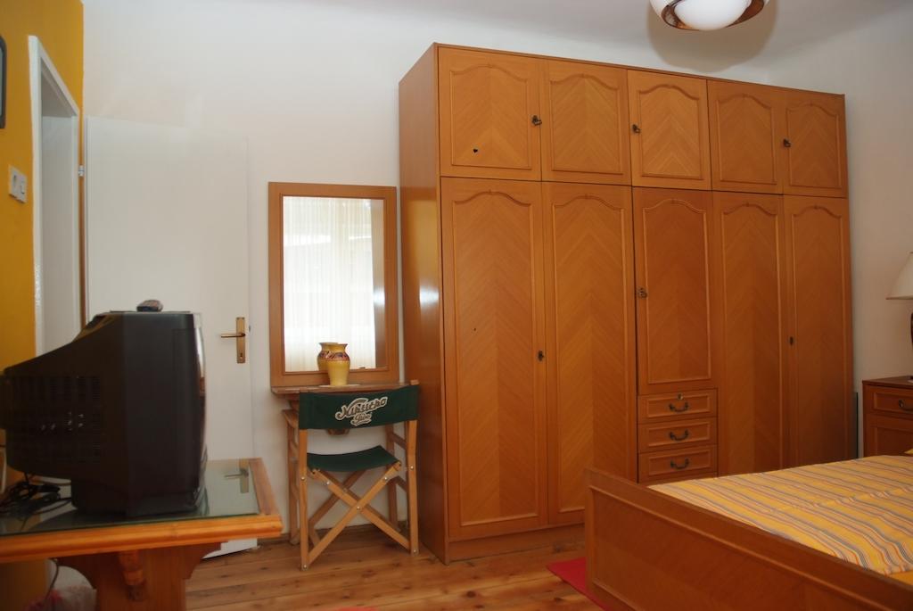 Guesthouse 7Even موستار المظهر الخارجي الصورة