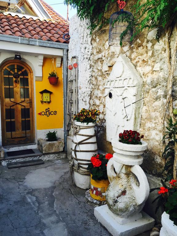 Guesthouse 7Even موستار المظهر الخارجي الصورة
